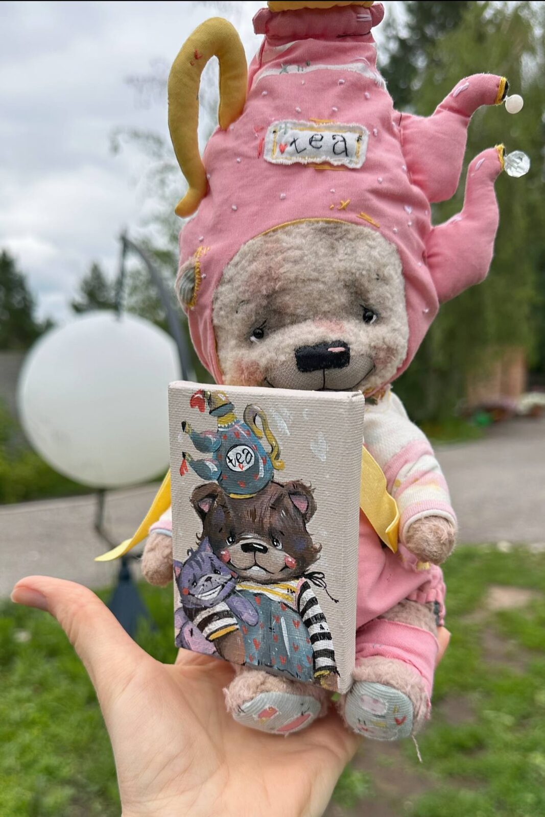 Mallow, коллекционный мишка Тедди ручной работы — вид сбоку